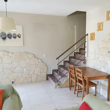 Kalithea Summer Maisonette! Holiday home *